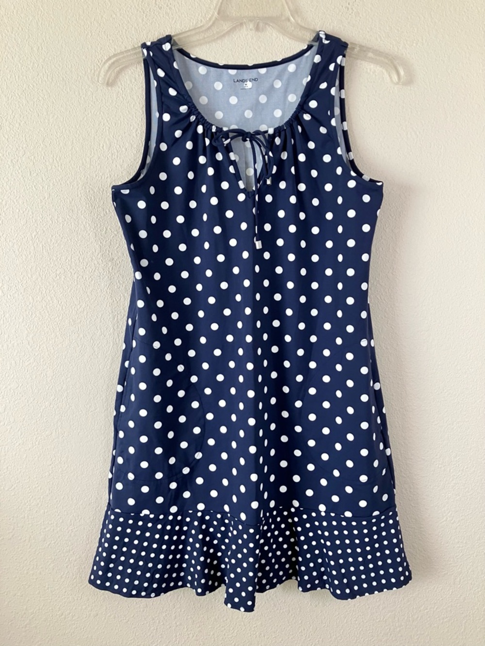 LANDS’ END Polka Dot Tank Beach Dress M Ruffle Hem Navy Resort Vacation Nautical